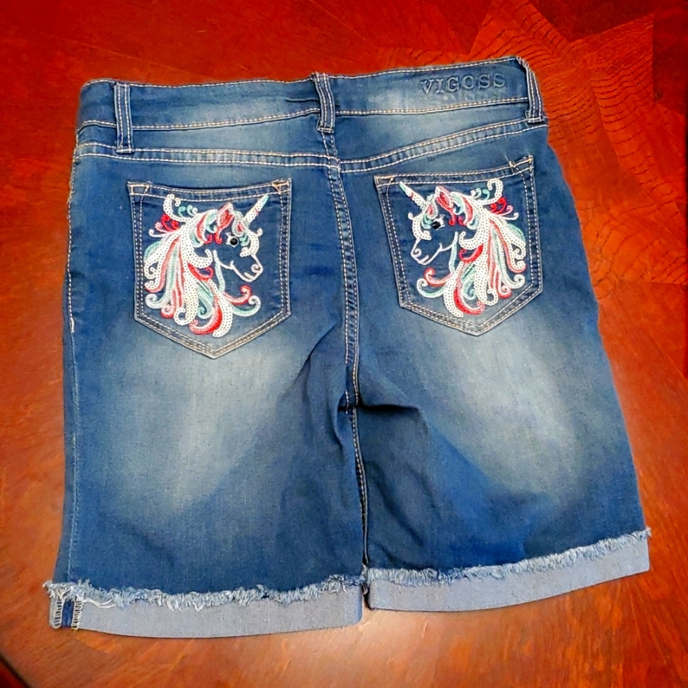 VIGOSS NWOT girls unicorn embellished Bermuda Shorts size 16